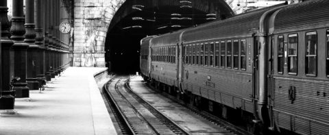 Tren y tunel