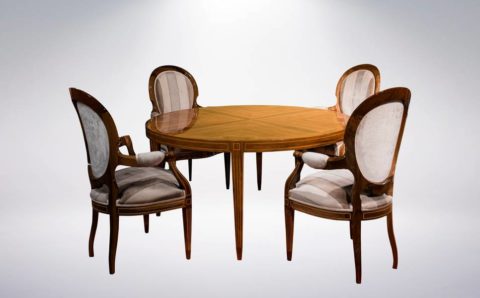 Conjunto de mesa y sillas